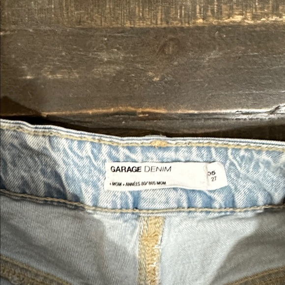 Garage Jean Shorts - Picture 2 of 3